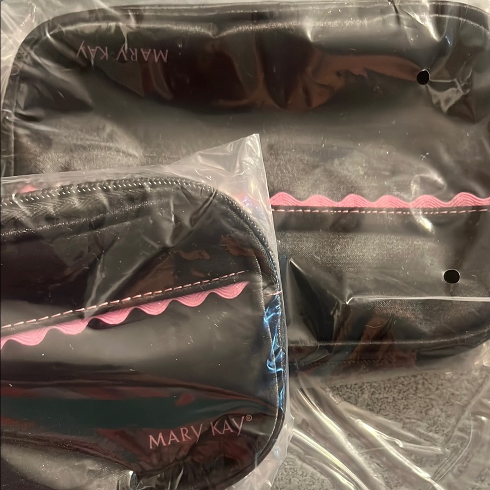 Mary Kay Black Set of 2 Bags with Pink Trim